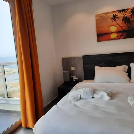 Hotel Shoreline-3